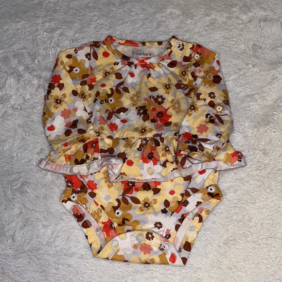 (3 for $10) carters floral bodysuit - Picture 2 of 5
